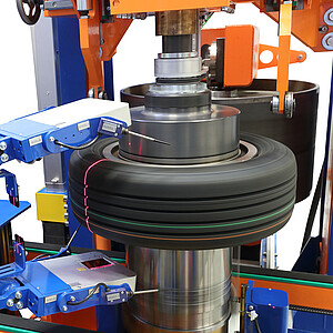 Tire geometry inspection