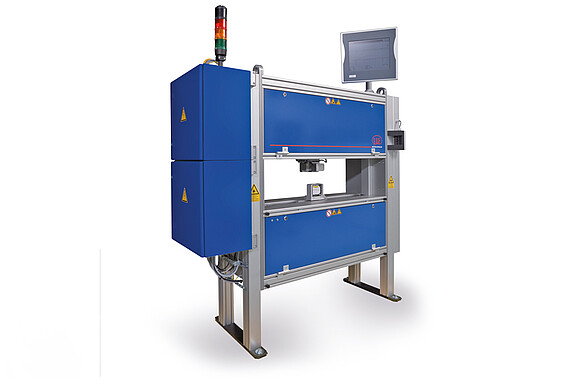 TIP 8301.CT - Inline profile thickness measurement of inner liner material