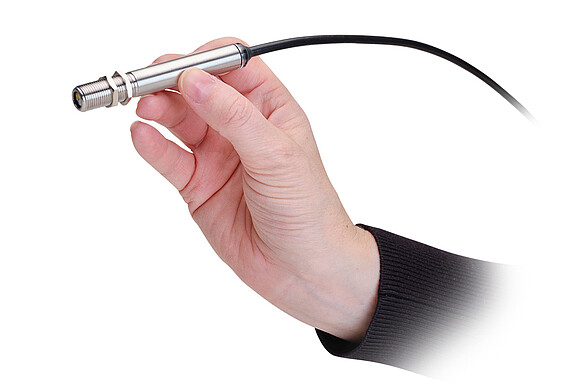 Industrial pyrometer thermoMETER FI