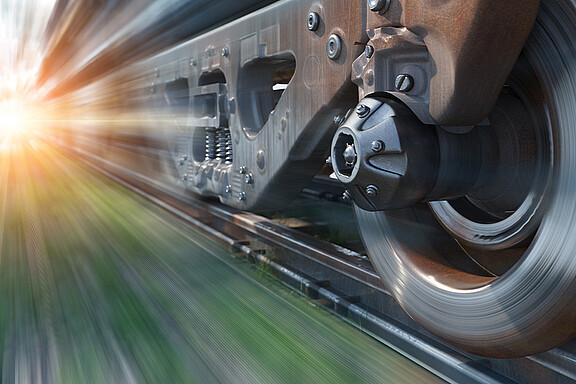 Precise sensors from Micro-Epsilon for rail traffic 