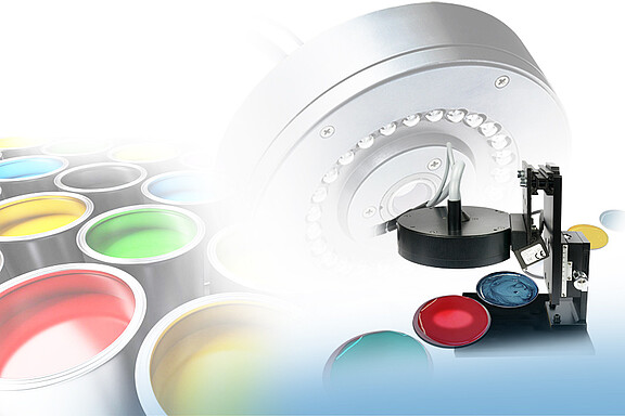 Color measurement of liquid paint 