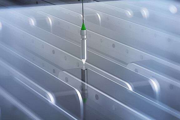 Thickness measurement of glass with white light interferometer