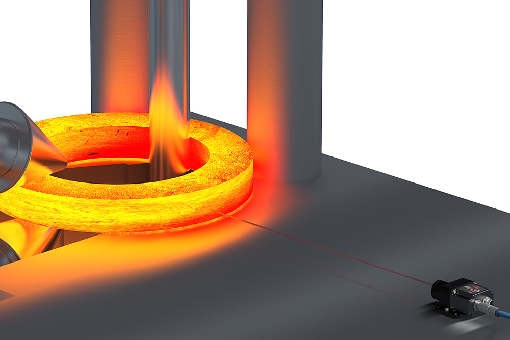 Diameter monitoring on seamless rolled rings