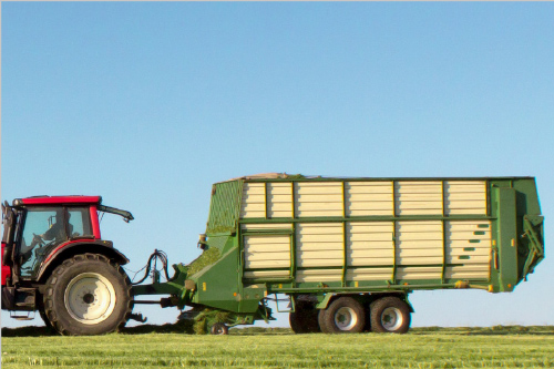 Risk of tipping of loader wagons reduced